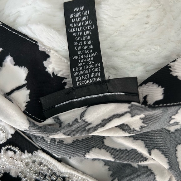 INC International Concepts Black and White Tunic with Beaded Trim - Picture 12 of 12